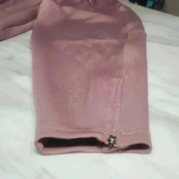 Nike DRI-FIT technology loose fit 7/8 length HIGH RISE NWT - Picture 8 of 14